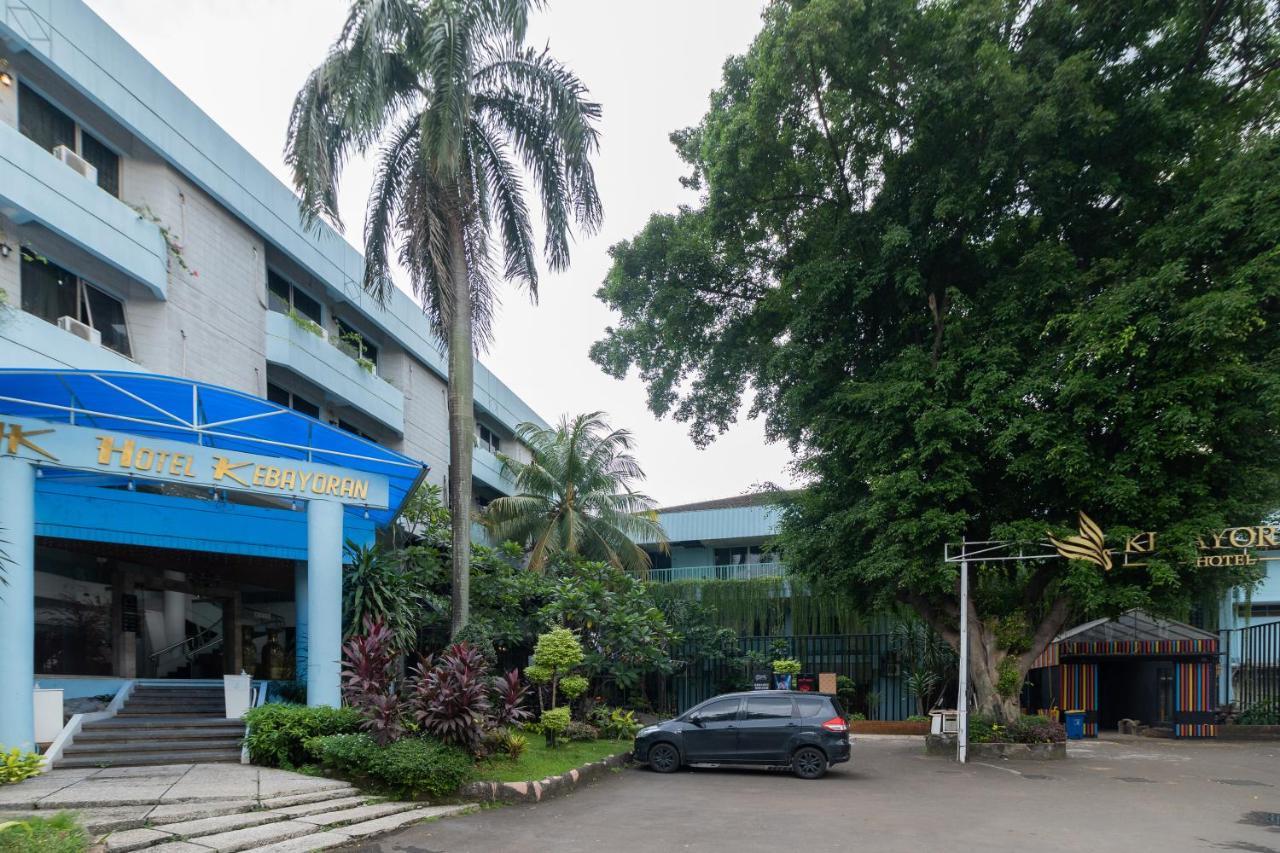 Reddoorz Plus Near Kebayoran Baru Blok S Джакарта Экстерьер фото